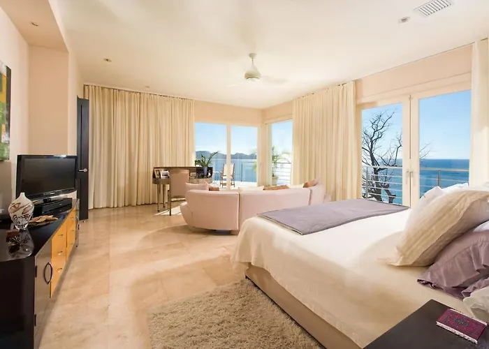 Exquisite Hilltop With Luxurious Modern Design, Sweeping Ocean Views & Sparkling Infinity Pool Playa Flamingo