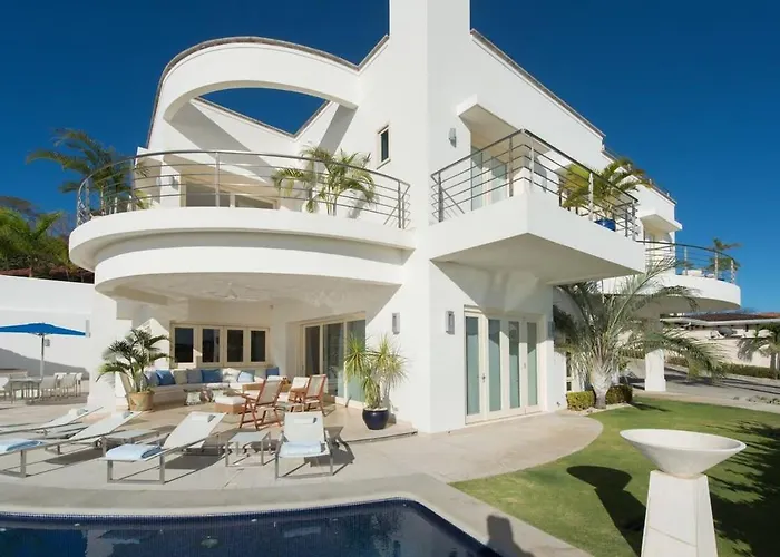 Сasa de vacaciones Exquisite Hilltop With Luxurious Modern Design, Sweeping Ocean Views & Sparkling Infinity Pool Playa Flamingo