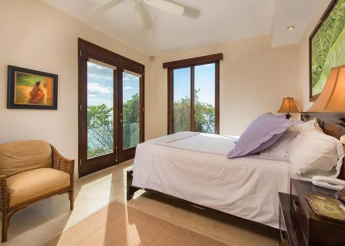 Exquisite Hilltop With Luxurious Modern Design, Sweeping Ocean Views & Sparkling Infinity Pool * Playa Flamingo