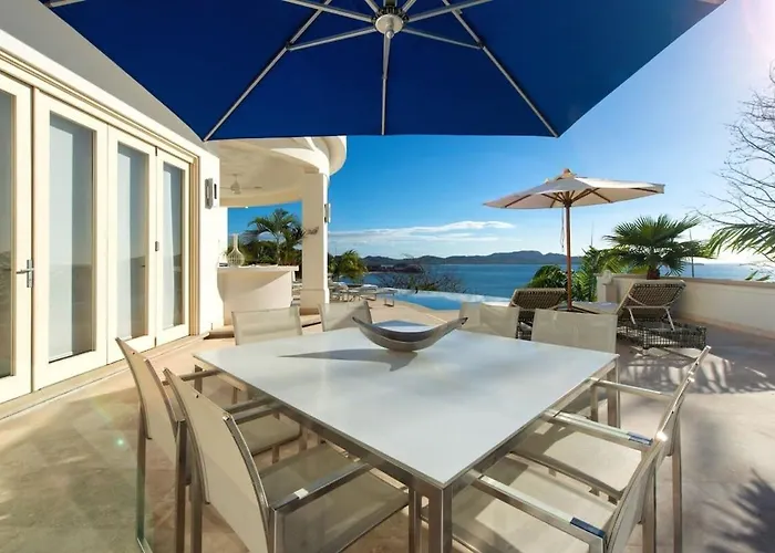 Exquisite Hilltop With Luxurious Modern Design, Sweeping Ocean Views & Sparkling Infinity Pool